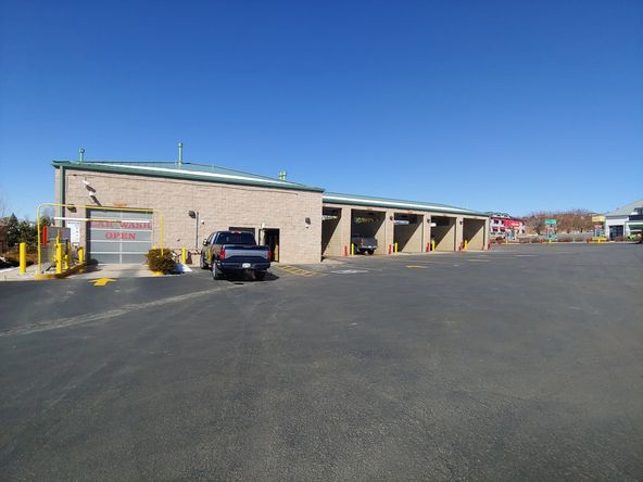 Lotus Car Wash: 5155 Austin Bluffs Pkwy, Colorado Springs, CO 80918